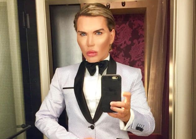 Ken Humano pode perder o nariz se fizer mais uma cirurgia