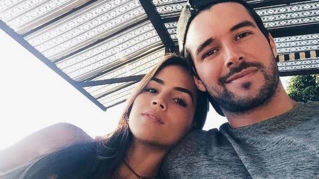 Bernardo Velasco se declara para a ex Pérola Faria