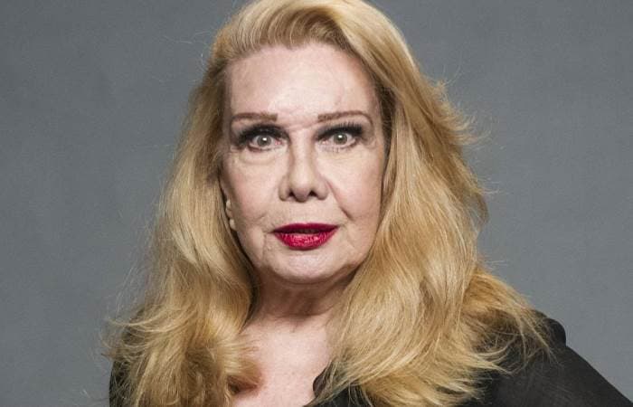 Internada, Rogéria apresenta melhoras em quadro clínico