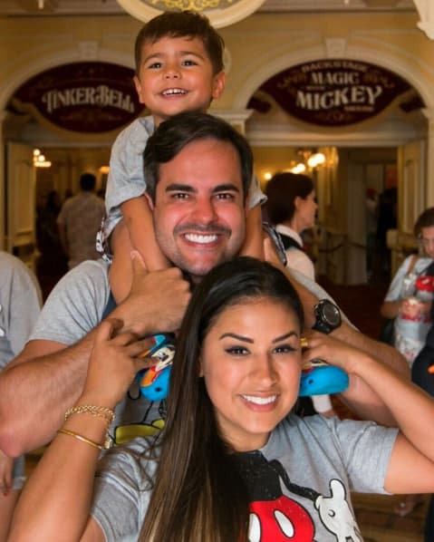 Simone e família (Foto: Reprodução) Simone e família (Foto: Reprodução)