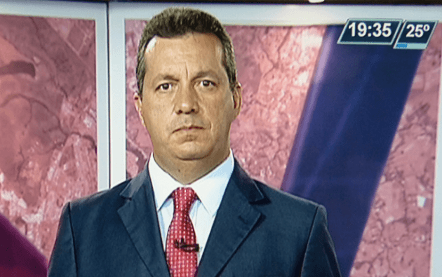 Após 18 anos, âncora de telejornal é demitido do SBT e volta para Record