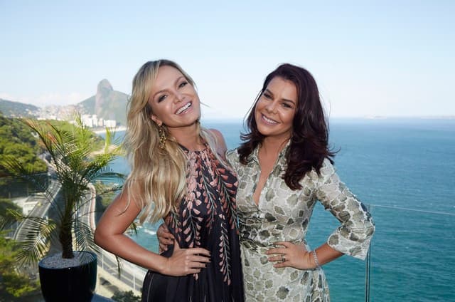 Eliana grava programa com Fernanda Souza