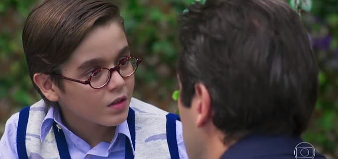 Ator de "Os Dias Eram Assim", Xande Valois revela que não assiste a supersérie na Globo