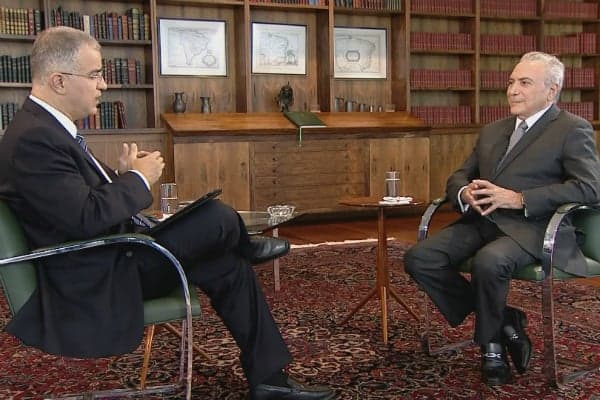 Em meio a crise política, SBT exibirá nova entrevista com Michel Temer