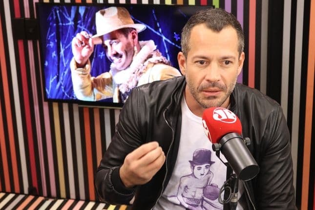 Malvino Salvador revela que já foi convidado para teste do sofá