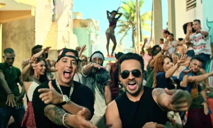 Globo chama coautora de Despacito para especial de fim de ano do Roberto Carlos