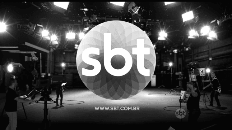 SBT faz funcionários trabalharem em várias funções - e não adianta reclamar