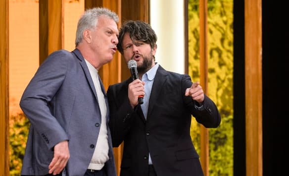 Selton Mello revela para Bial se anda praticando "aquilo"