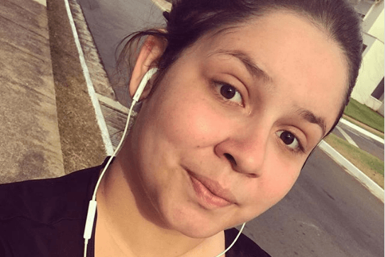 Marília Mendonça é zoada pela própria mãe ao sair para correr