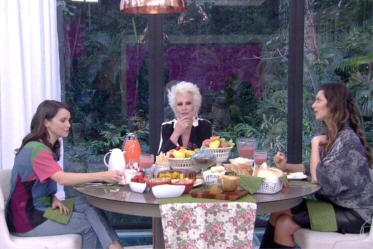 "Irene" e "Joyce" participam do "Mais Você", falam de rivalidade em "A Força do Querer" e bombam na internet