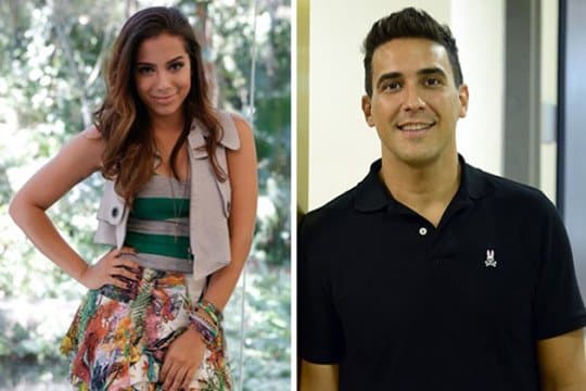 André Marques faz pergunta íntima e Anitta diz: "Não lembra?"