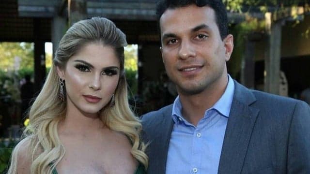 Bárbara Evans termina namoro com deputado federal