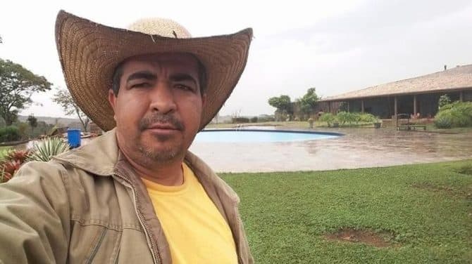 Após demissão de "A Fazenda", caseiro Clebis faz desabafo: "Uma sacanagem"