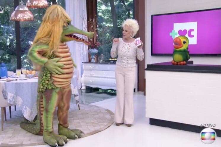 Cuca surpreende, invade o "Mais Você" e dá entrevista para Ana Maria Braga