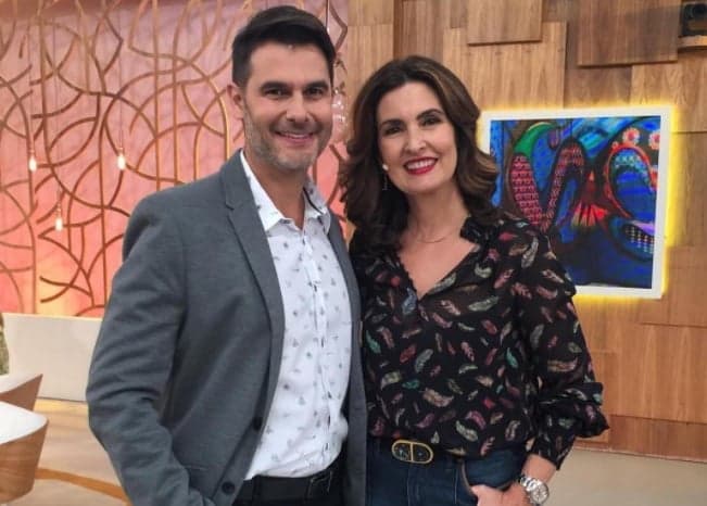 Fátima Bernardes recebe esposa de doutor que supostamente estaria saindo