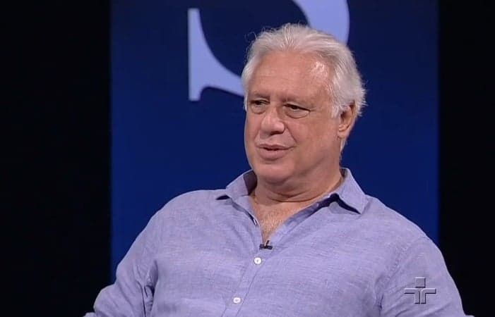 Antônio Fagundes aparece com seus quatro filhos e surpreende
