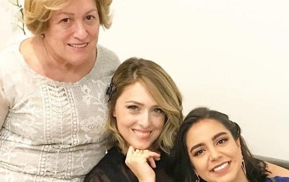Em foto rara, filha mostra três gerações da família de Edir Macedo