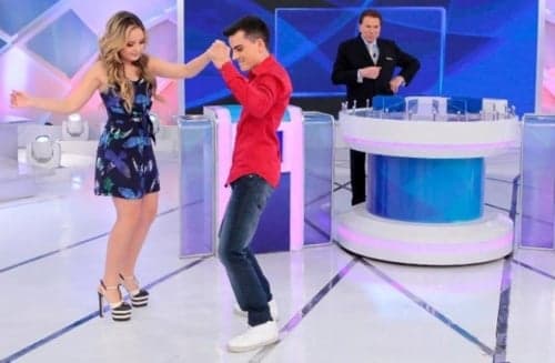 Larissa Manoela rejeita Dudu Camargo: "Não se encaixa nos meus padrões"