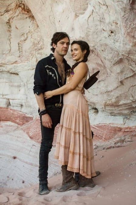 Gael (Sergio Guizé) e Clara (Bianca Bin) em "O Outro Lado do Paraíso". (Foto: Raquel Cunha/Rede Globo/Divulgação) Gael (Sergio Guizé) e Clara (Bianca Bin) em "O Outro Lado do Paraíso". (Foto: Raquel Cunha/Rede Globo/Divulgação)