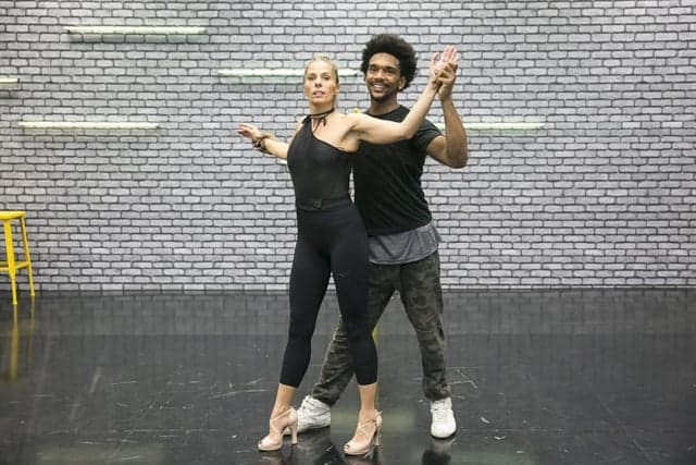 Participantes da "Dança dos Famosos" ensaiam duas horas por dia para estreia; saiba mais