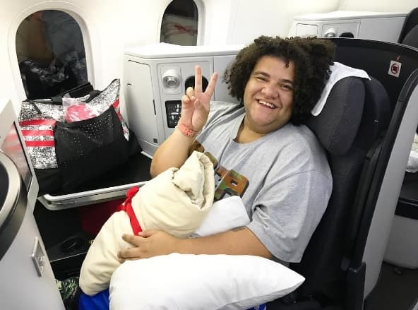 Ex-fofoqueiro de Adriane Galisteu, Gominho sai de férias e ganha passagem para Croácia