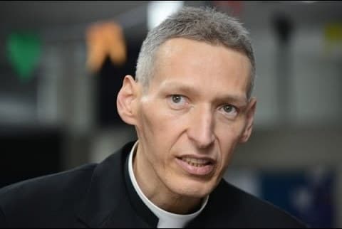 Padre Marcelo Rossi deve sair da Rádio Globo e ir para rival
