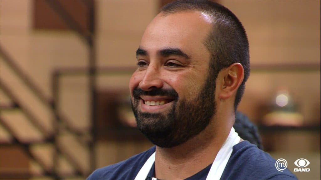 Antes de deixar "MasterChef", participante teve casa roubada e carro batido