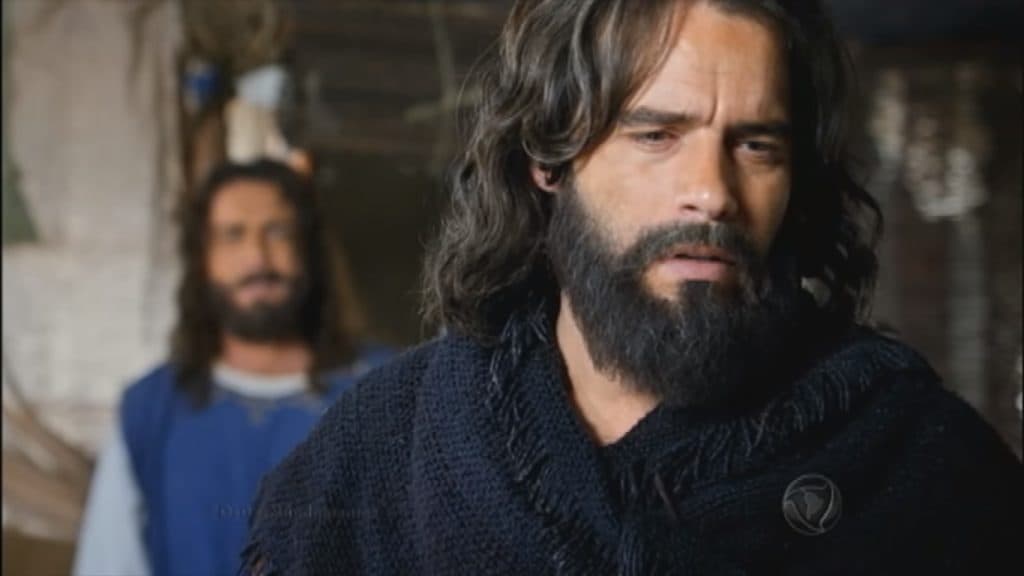 Record chama "reforço" e Moisés entrará na novela Apocalipse