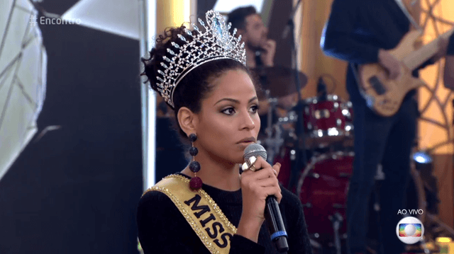 Miss Brasil, Monalysa Alcântara, viaja para o Miss Universo e fala sobre preparação