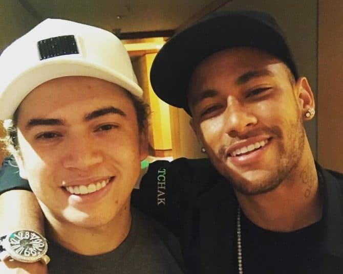 Neymar grava participação em filme de Whindersson Nunes