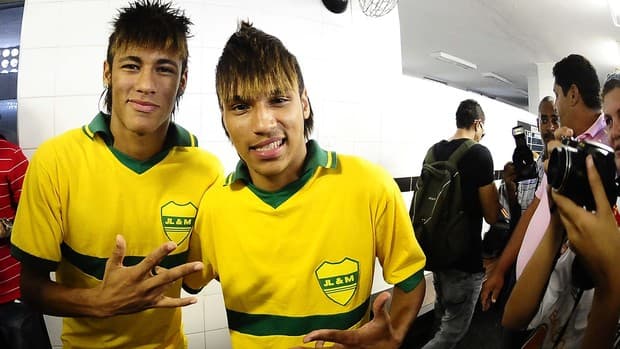 Cover de Neymar reaparece atrás de trabalho e afirma: "Se ele me desse 1% desse salário"