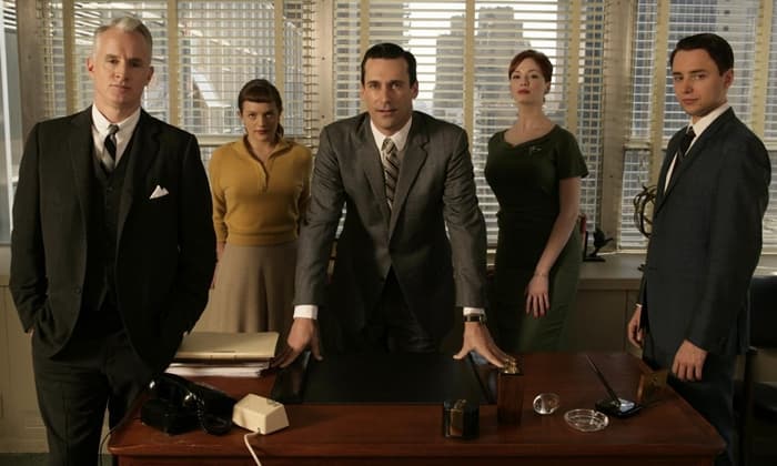 Netflix prepara nova série brasileira que se passará nos anos 1960