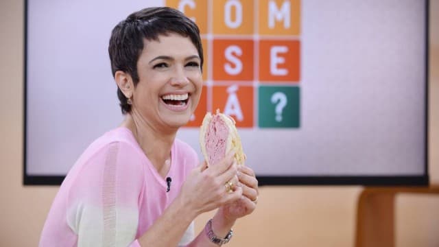 Sandra Annenberg comemora três anos do programa "Como Será?"