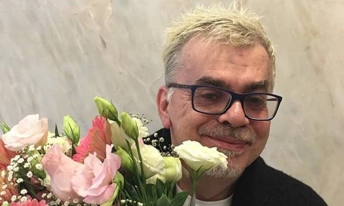 Bastante amigos, Walcyr Carrasco parabeniza Gloria Perez na web