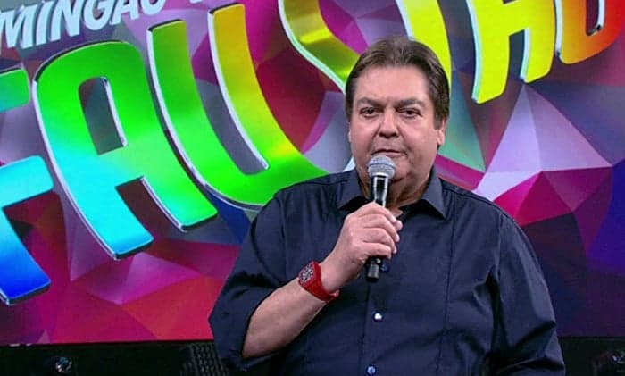 Faustão se dá mal com escolha do júri técnico e compromete "Dança dos Famosos"