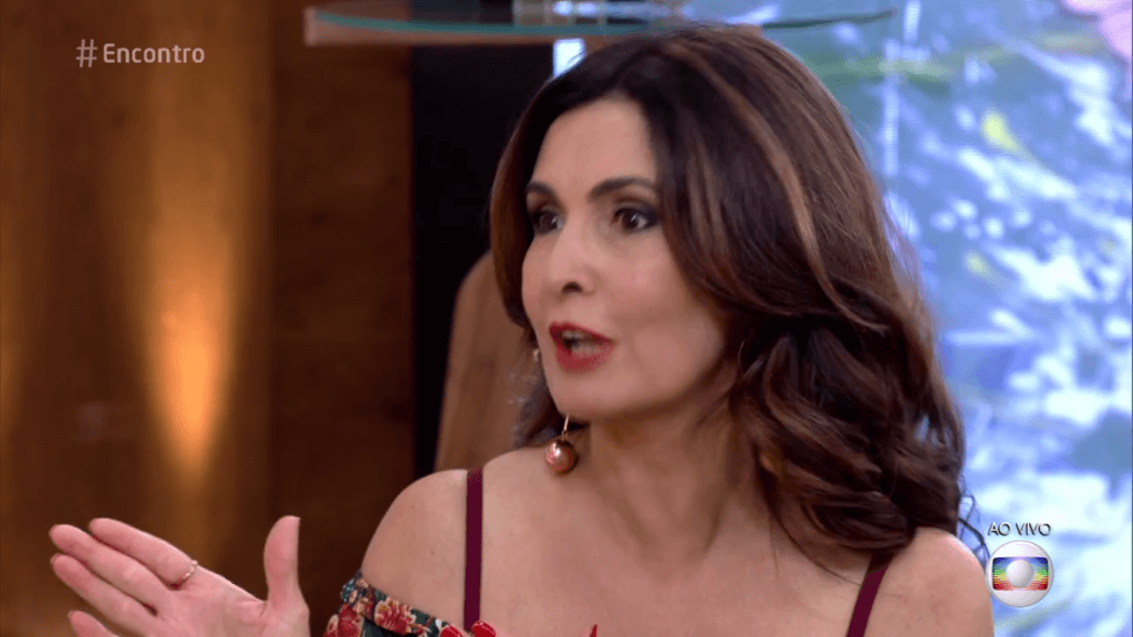 Fátima Bernardes lamenta nunca ter sido entrevistada por Hebe Camargo