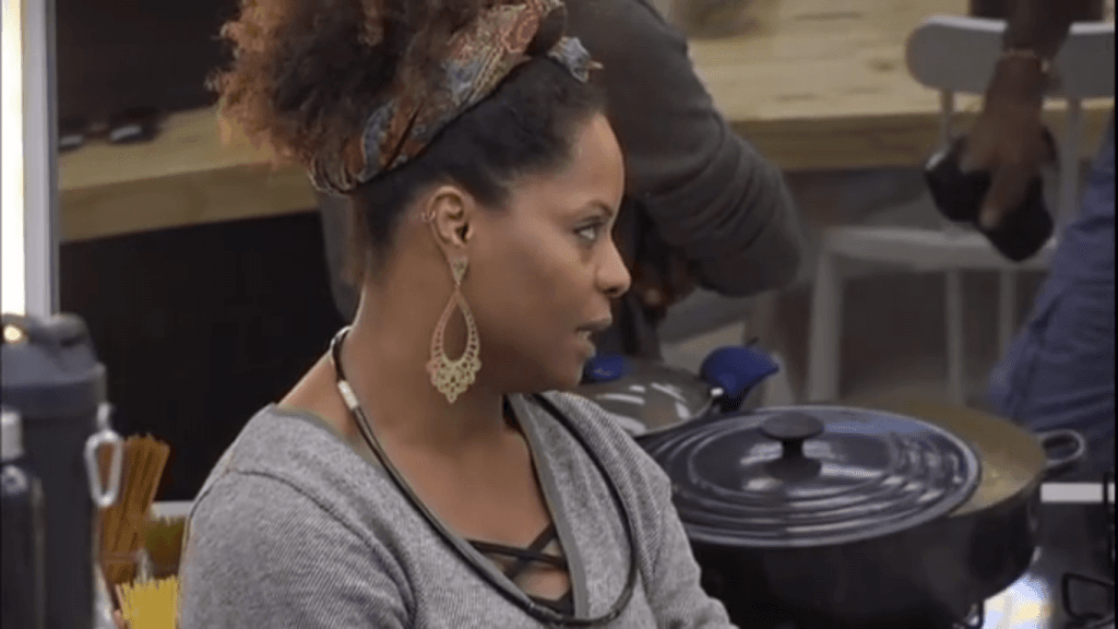 Adriana Bombom revela que foi agredida pelo companheiro por quatro anos