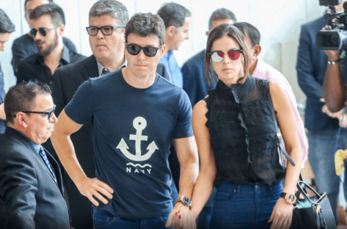 Velório de Marcelo Rezende é marcado por desrespeito dos fãs