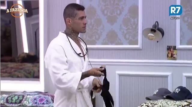 Yuri e Marcos protagonizam briga feia em "A Fazenda"; saiba o motivo