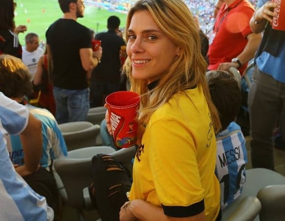 Filho mais velho de Carolina Dieckmann é flagrado em rara aparição; veja as fotos