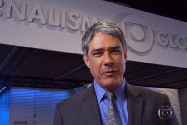 Bonner revela como quebrou o pé e diz quando voltará ao "JN"