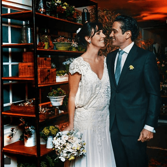 Glenda e o marido se casando reprodução/Instagram.