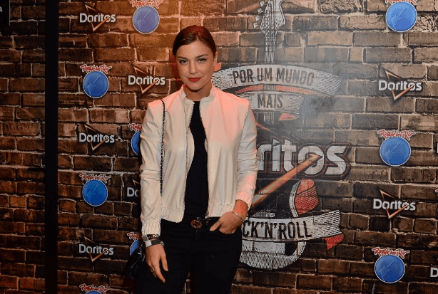 Alice Wegmann surpreende, relembra distúrbio alimentar e problemas com o corpo