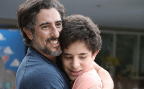 Mion fala sobre ter filho autista: "Sou grato a Jesus Cristo"