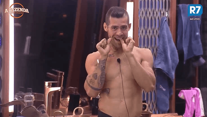 Na "Fazenda", Yuri revela vício em fazer amor com 2 ao mesmo tempo