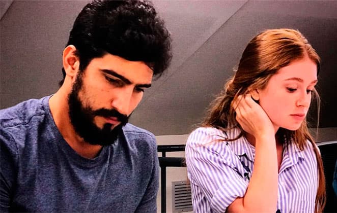 Nova novela das sete, "Deus Salve o Rei" vai fugir do 'padrão Globo'