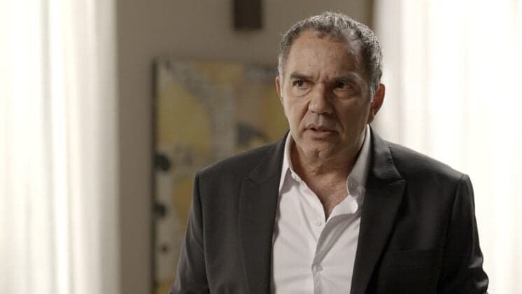 "A Força do Querer": Eurico surta ao ver novo visual de Ivana: "Isso só pode ser doença!"