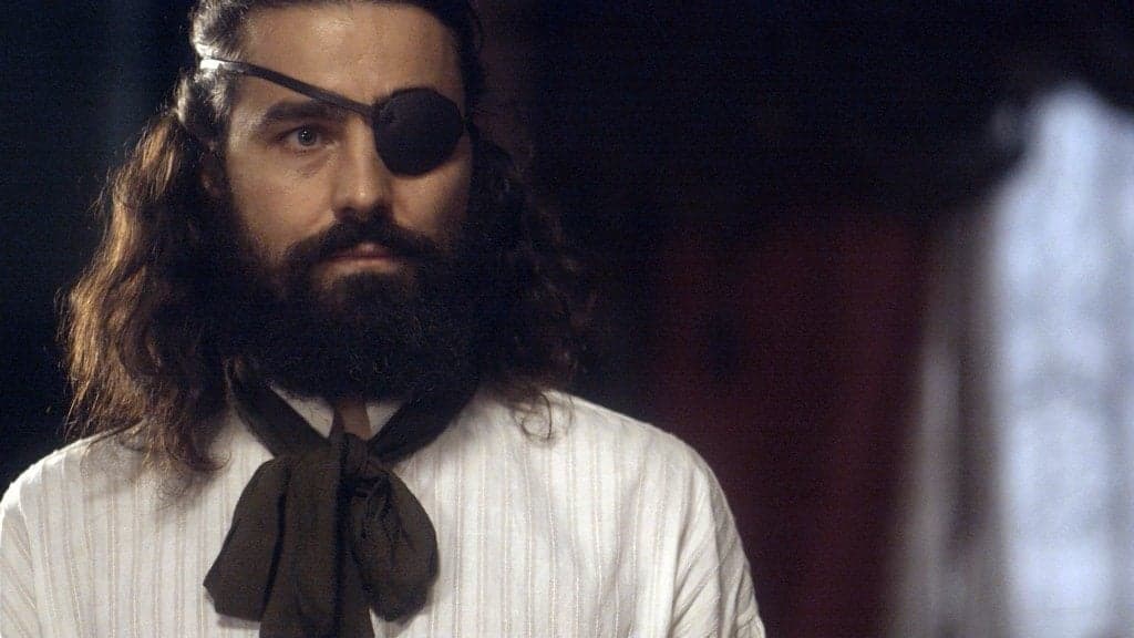 Ferdinando em cena da novela de Novo Mundo com um tapa olho Ferdinando em cena da novela de Novo Mundo com um tapa olho