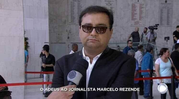 Com morte de Marcelo Rezende, "Domingo Show" bate recorde de audiência, ultrapassa Globo e é 1º lugar no Ibope