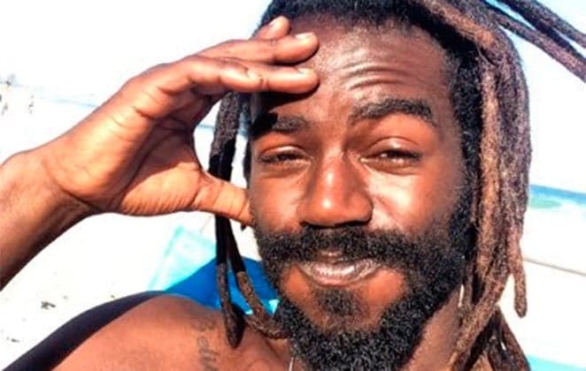 Eterno Sabiá de A Força do Querer choca Gloria Maria com abraço fervoroso e reação dela gera polêmica
